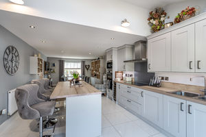 Photo 12- click for photo gallery